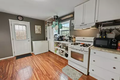 204 37th Avenue N, Saint Cloud, MN 56303 - Photo 8