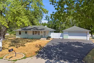 8031 Hadley Ave S, Cottage Grove, MN 55016 - Photo 4