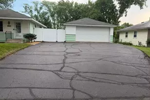 8031 Hadley Ave S, Cottage Grove, MN 55016 - Photo 2