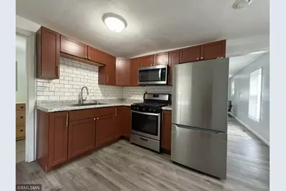 1071 Norton Street, Saint Paul, MN 55117 - Photo 6