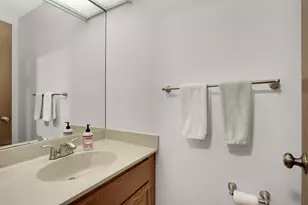 1359 Spencer Rd W, Saint Paul, MN 55108 - Photo 14