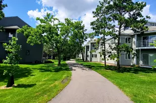 1359 Spencer Rd W, Saint Paul, MN 55108 - Photo 30
