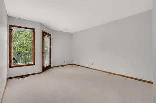 1359 Spencer Rd W, Saint Paul, MN 55108 - Photo 16