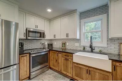 2414 Oakridge Court, Stillwater, MN 55082 - Photo 12