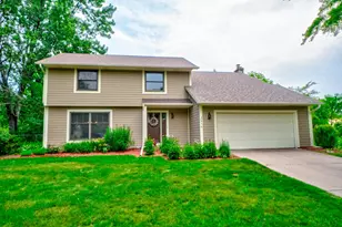 2414 Oakridge Ct, Stillwater, MN 55082 - Photo 1