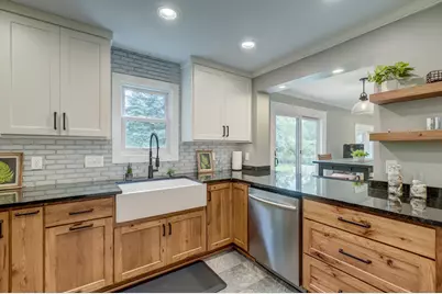 2414 Oakridge Court, Stillwater, MN 55082 - Photo 14