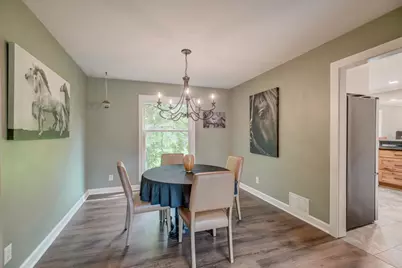 2414 Oakridge Court, Stillwater, MN 55082 - Photo 8