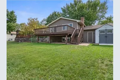 7518 Humboldt Circle N, Brooklyn Park, MN 55444 - Photo 2