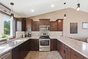2828 Sailor Dr NE, Alexandria, MN 56308 - Photo 12