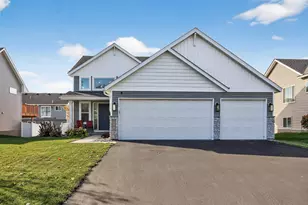 1704 Wilking Wy, Shakopee, MN 55379 - Photo 2