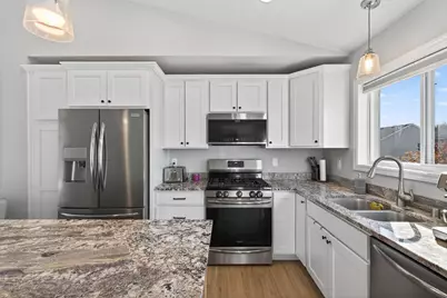1704 Wilking Way, Shakopee, MN 55379 - Photo 18