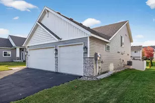 1704 Wilking Wy, Shakopee, MN 55379 - Photo 4