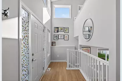 1704 Wilking Way, Shakopee, MN 55379 - Photo 8