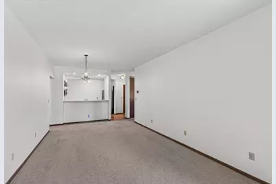 1392 Carling Drive #103, Saint Paul, MN 55108 - Photo 8