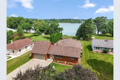 1911 County Road F E, White Bear Lake, MN 55110 - Photo 1