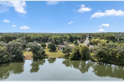 1911 County Road F E, White Bear Lake, MN 55110 - Photo 44