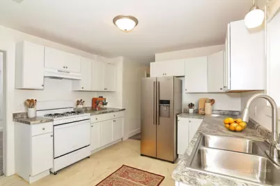 613X 17th Avenue NE, Minneapolis, MN 55413 - Photo 2