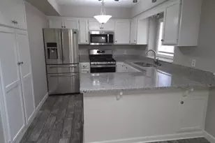 3633 Windtree Dr, Eagan, MN 55123 - Photo 4