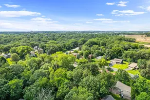 3633 Windtree Dr, Eagan, MN 55123 - Photo 54