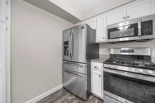 3633 Windtree Dr, Eagan, MN 55123 - Photo 16