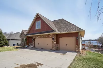 29411 Morningside Court, Lindstrom, MN 55045 - Photo 2