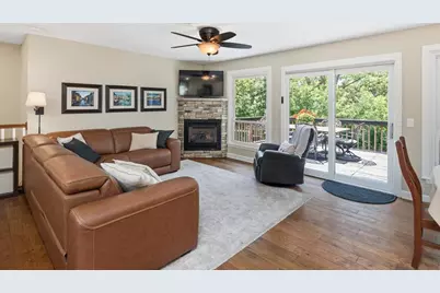 5936 Woodland Circle, Minnetonka, MN 55345 - Photo 10