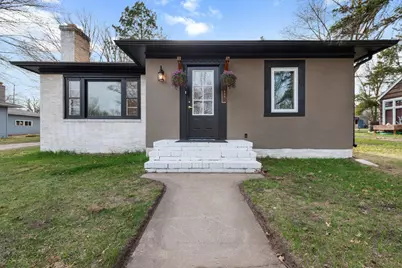 809 7th Street NE, Staples, MN 56479 - Photo 2