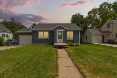 211 Independence Avenue S, Clarks Grove, MN 56016 - Photo 24