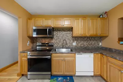 211 Independence Avenue S, Clarks Grove, MN 56016 - Photo 10