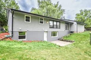 6631 Jackson St NE, Fridley, MN 55432 - Photo 24