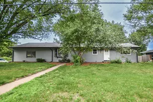 6631 Jackson St NE, Fridley, MN 55432 - Photo 2