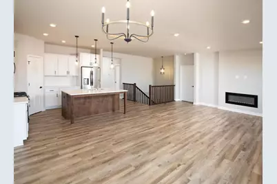 17936 Greenwich Way, Lakeville, MN 55044 - Photo 2