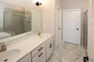 17936 Greenwich Wy, Lakeville, MN 55044 - Photo 10
