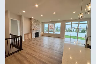 17940 Greenwich Way, Lakeville, MN 55044 - Photo 2