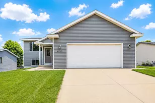 5312 Kingsbury Pl NW, Rochester, MN 55901 - Photo 2