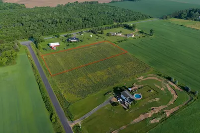 175 Ave. Avenue, Centuria, WI 54824 - Photo 2