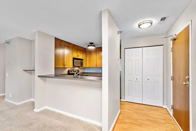 6155 Chasewood Parkway #204, Minnetonka, MN 55343 - Photo 2