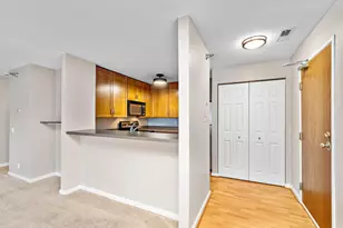 6155 Chasewood Pkwy, Minnetonka, MN 55343 - Photo 2