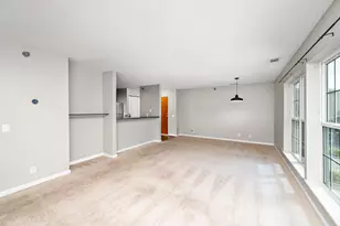 6155 Chasewood Pkwy, Minnetonka, MN 55343 - Photo 10