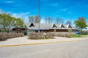 6155 Chasewood Pkwy, Minnetonka, MN 55343 - Photo 16