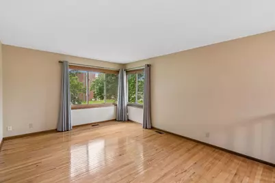 1592 Bellows Street, West Saint Paul, MN 55118 - Photo 12