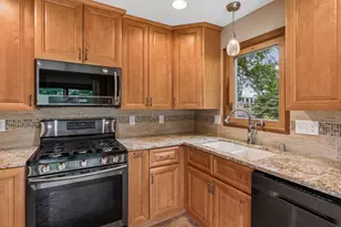 1592 Bellows St, West Saint Paul, MN 55118 - Photo 8