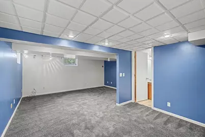 2213 Holloway Avenue E, North Saint Paul, MN 55109 - Photo 18