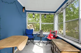 837 Pedersen St, Saint Paul, MN 55119 - Photo 4