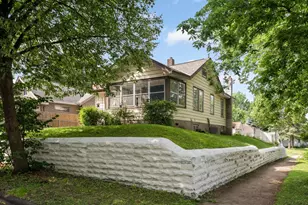 837 Pedersen St, Saint Paul, MN 55119 - Photo 2