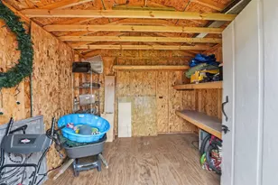 716 W 8th St, Litchfield, MN 55355 - Photo 22
