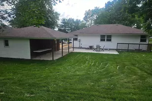 8209 Beard Rd, Bloomington, MN 55431 - Photo 2