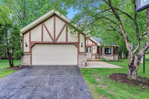 868 Winterberry Ct, Woodbury, MN 55125 - Photo 1