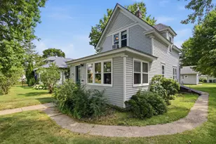 319 S Miller Ave, Litchfield, MN 55355 - Photo 2