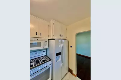 180 Bernard Street E, West Saint Paul, MN 55118 - Photo 8